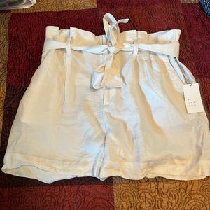 A new day white paper bag shorts, new with tag